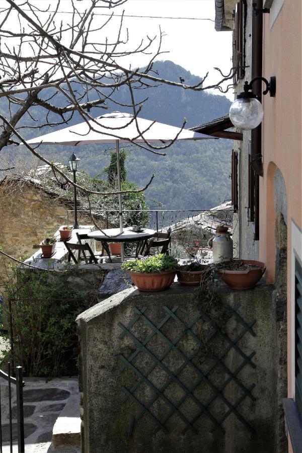 Antiche Atmosfere... Villa Borzonasca ภายนอก รูปภาพ